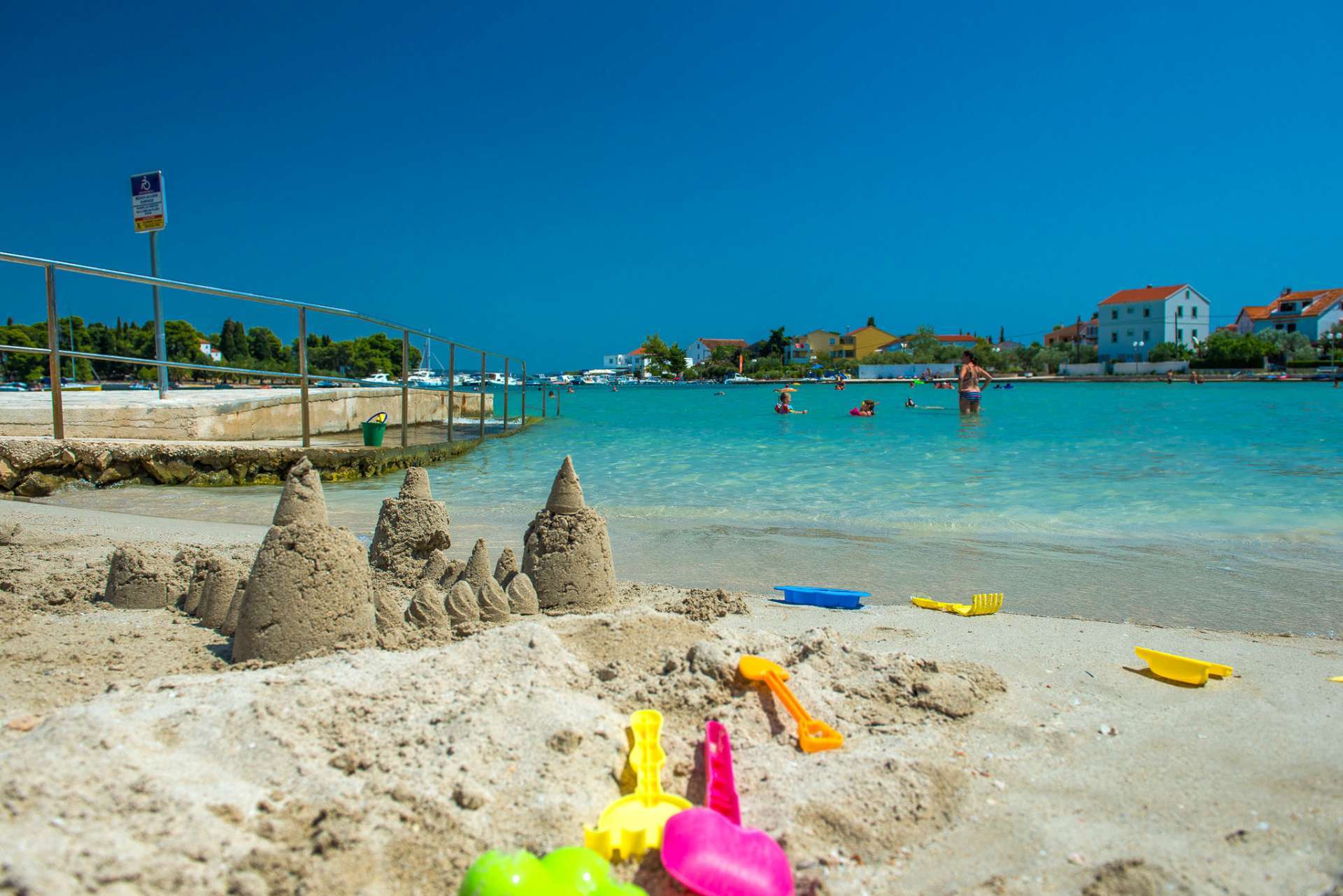 Strand und Umgebung